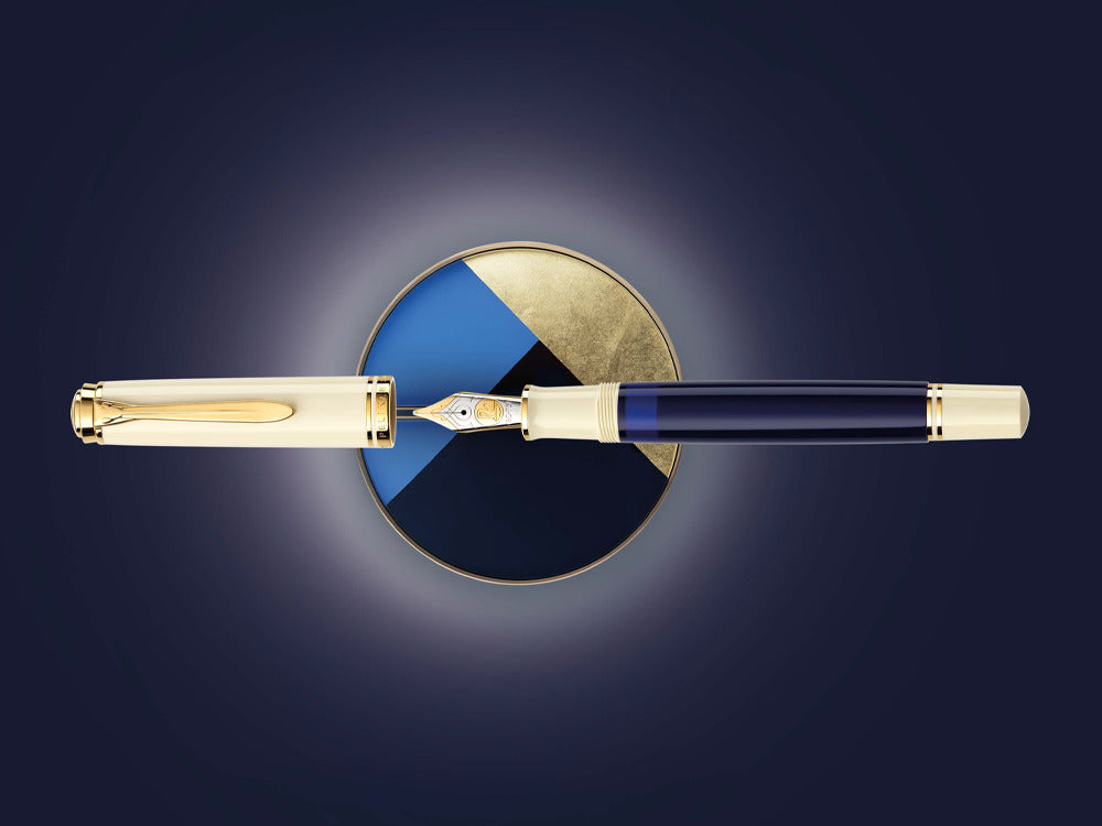 Pelikan Souverän® 800 Cream Blue Füllfederhalter, Spezialausgabe, 827270