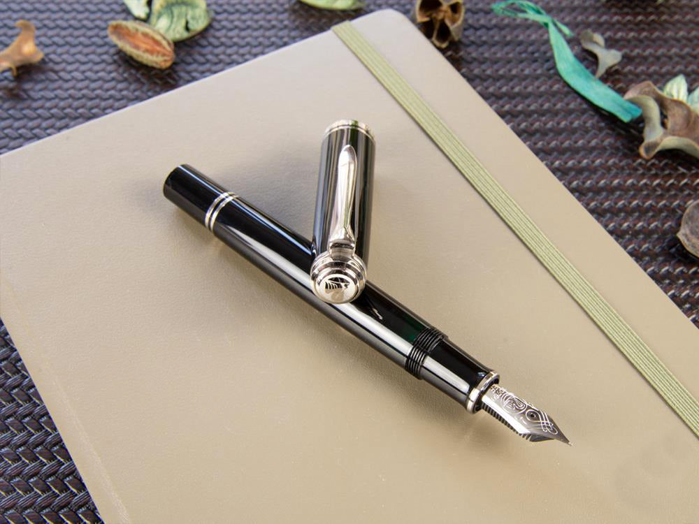 Pelikan Füllfederhalter Souverän M 805 Schwarz, 925446