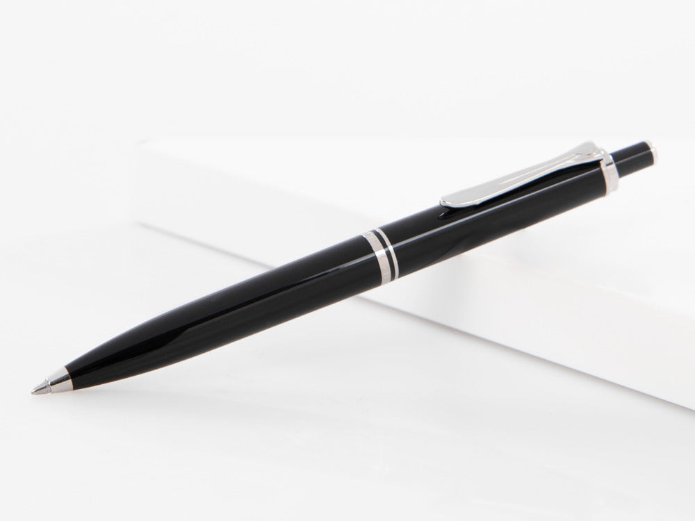 Pelikan K405 Kugelschreiber, Schwarzes Edelharz, Versilberte Beschläge, 926238