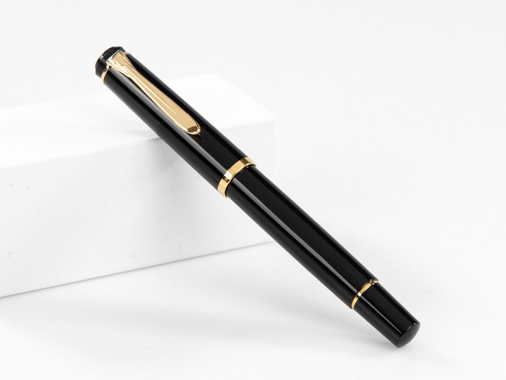 Pelikan Classic M200 Füllfederhalter - Schwarz, 994004