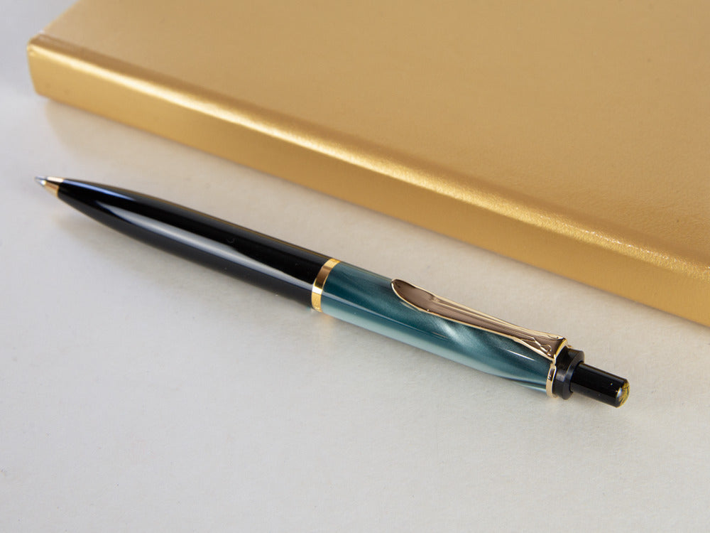 Pelikan K200 Kugelschreiber, Green Marble, Vergoldete Beschläge, 996694