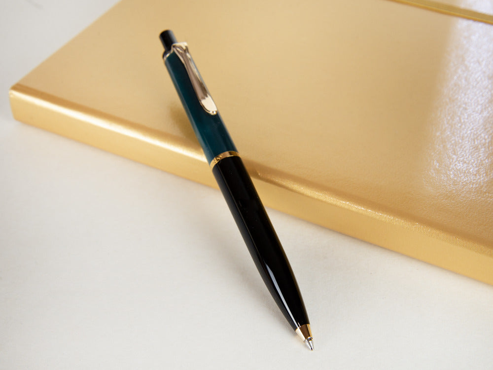 Pelikan K200 Kugelschreiber, Green Marble, Vergoldete Beschläge, 996694