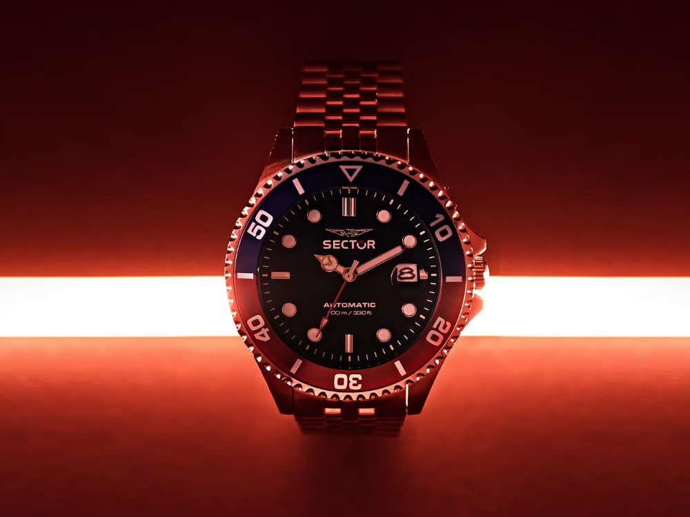 Sector No Limits 230 Automatik Uhr, Blau, 43 mm, R3223161018