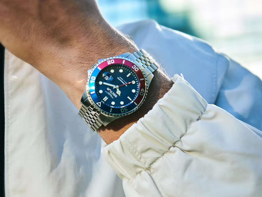 Sector No Limits 230 Automatik Uhr, Blau, 43 mm, R3223161018