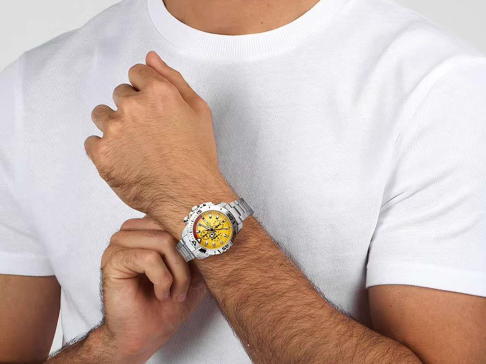 Sector No Limits Legend Quartz Uhr, Gelb, 43 mm, R3273735002