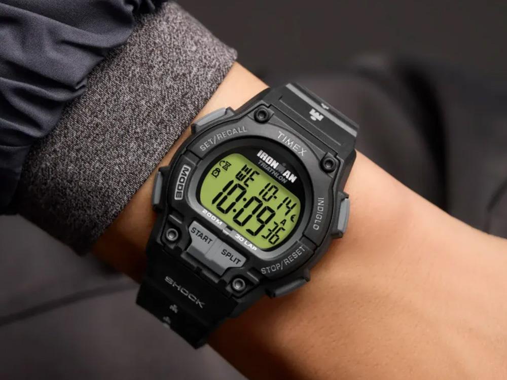 Timex Ironman Shock Endure Quartz Uhr, Schwarz, 42 mm, TW5M64800