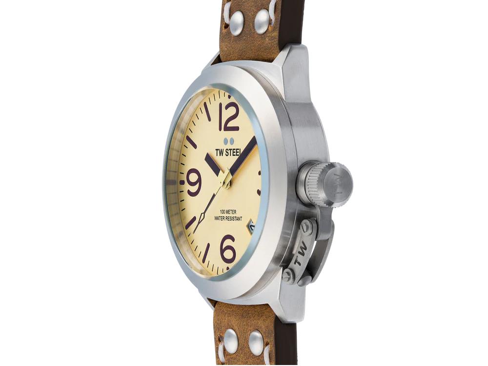 TW SteelClassic Canteen Quartz Uhr, Beige, 45 mm, Lederband, 10 atm, CS100