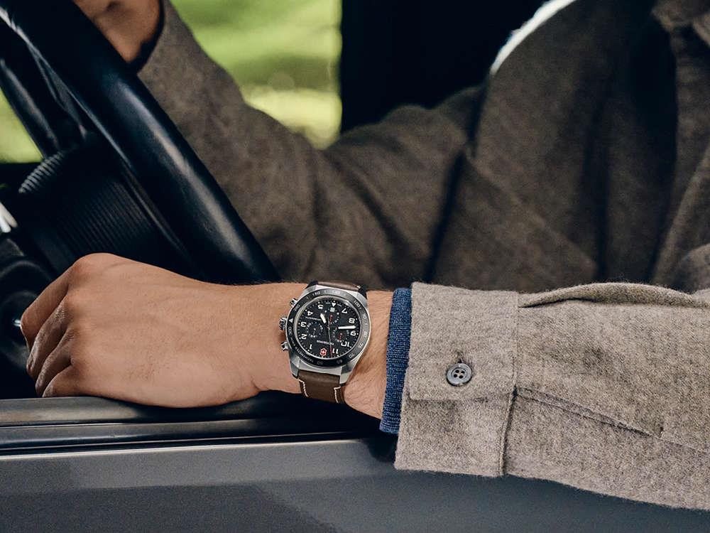 Victorinox Swiss Army Quartz Uhr, Schwarz, 42 mm, Chronograph, V242046