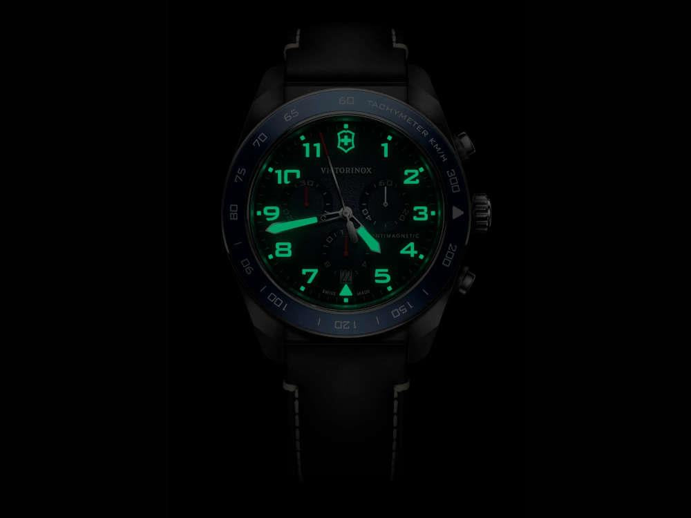 Victorinox Swiss Army Quartz Uhr, Blau, 42 mm, Chronograph, V242047