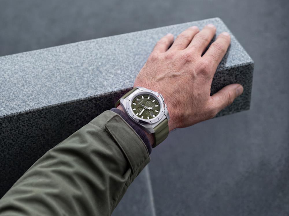 Victorinox I.N.O.X Chrono Quartz Uhr, Grün, 43 mm, V242081