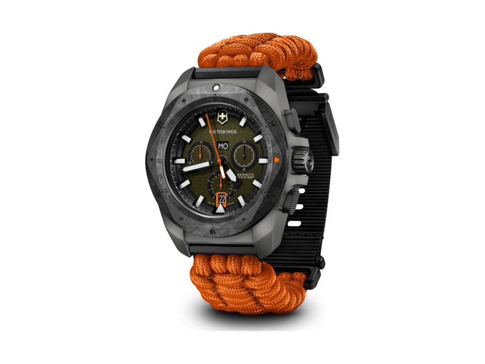 Victorinox I.N.O.X. Chrono Quartz Uhr, Titan, Grün, 43 mm, V242083.1