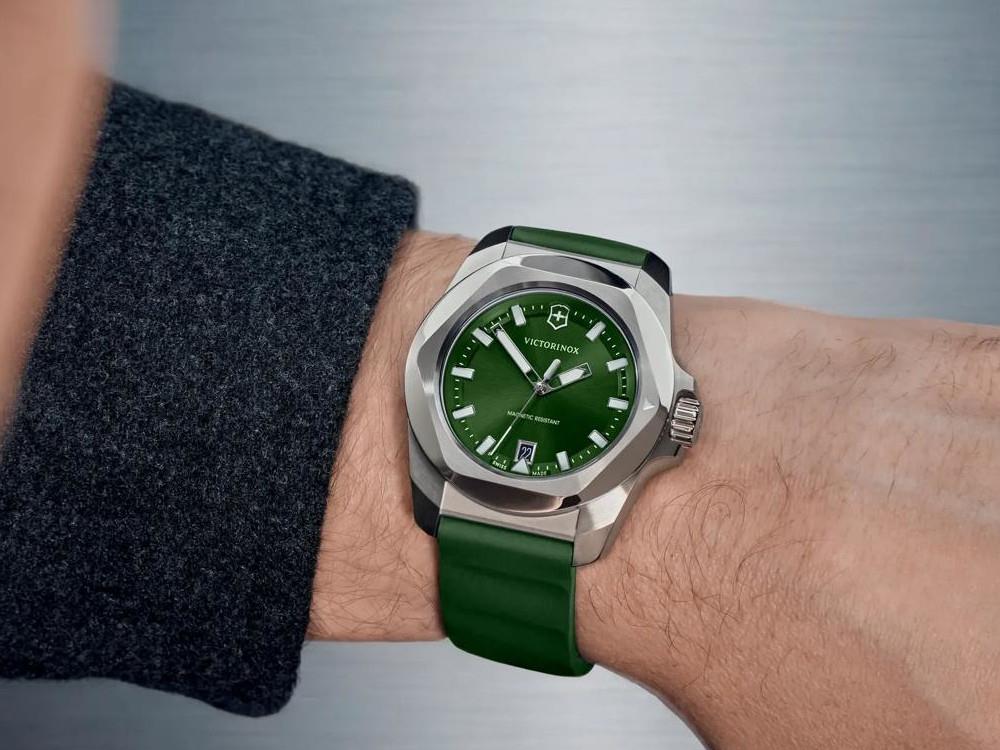 Victorinox I.N.O.X. Quartz Uhr, Grün, 41 mm, V242085