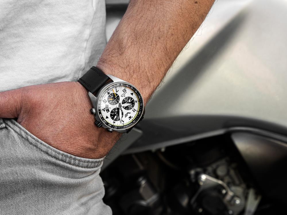 Vostok Europe Space Race Quartz Uhr, Weiss, 46.5 mm, Chronograph, 6S30-325A743