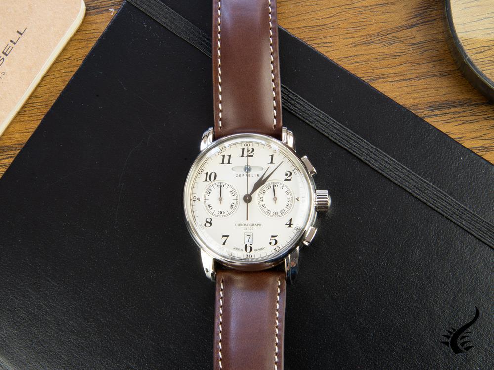 Zeppelin LZ 127 Graf Zeppelin Quartz Uhr, Beige, 42 mm, Tag, Chronograph, 7678-5