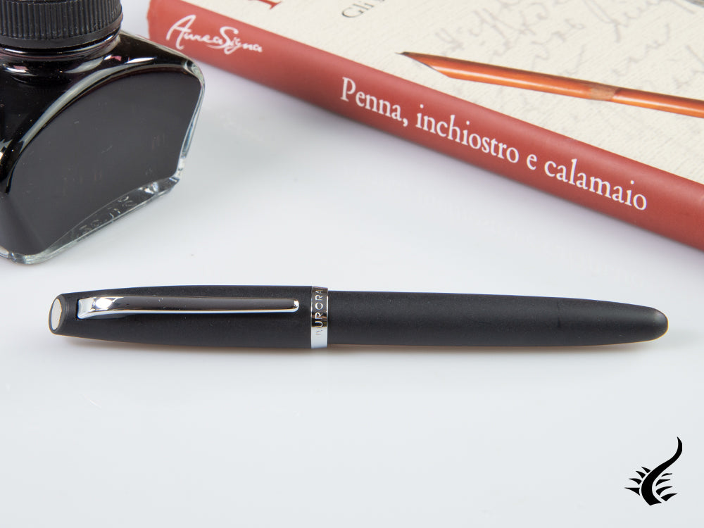 Aurora Style Füller, Schwarzes Edelharz, Verchromte Akzente E20N