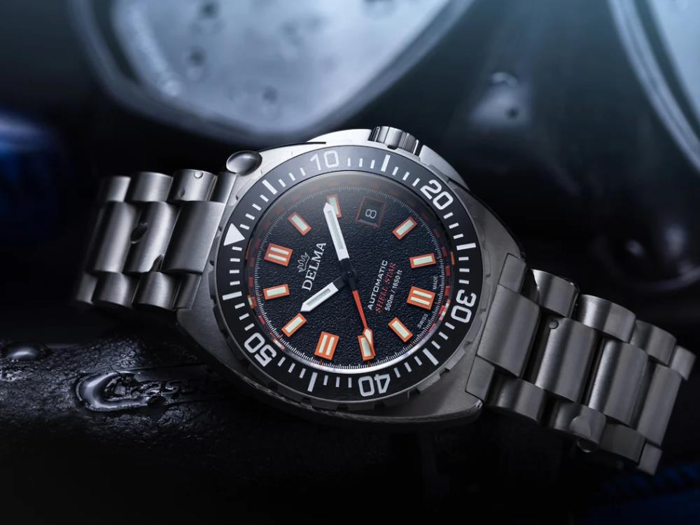 Delma Diver Shell Star Automatik Uhr, Titan, Schwarz, 41 mm, 32701.750.6.031