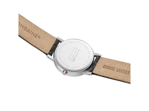 Mondaine Classic Quartz Uhr, Weiss, 36mm, Leinenuhrband, A660.30314.16SBH