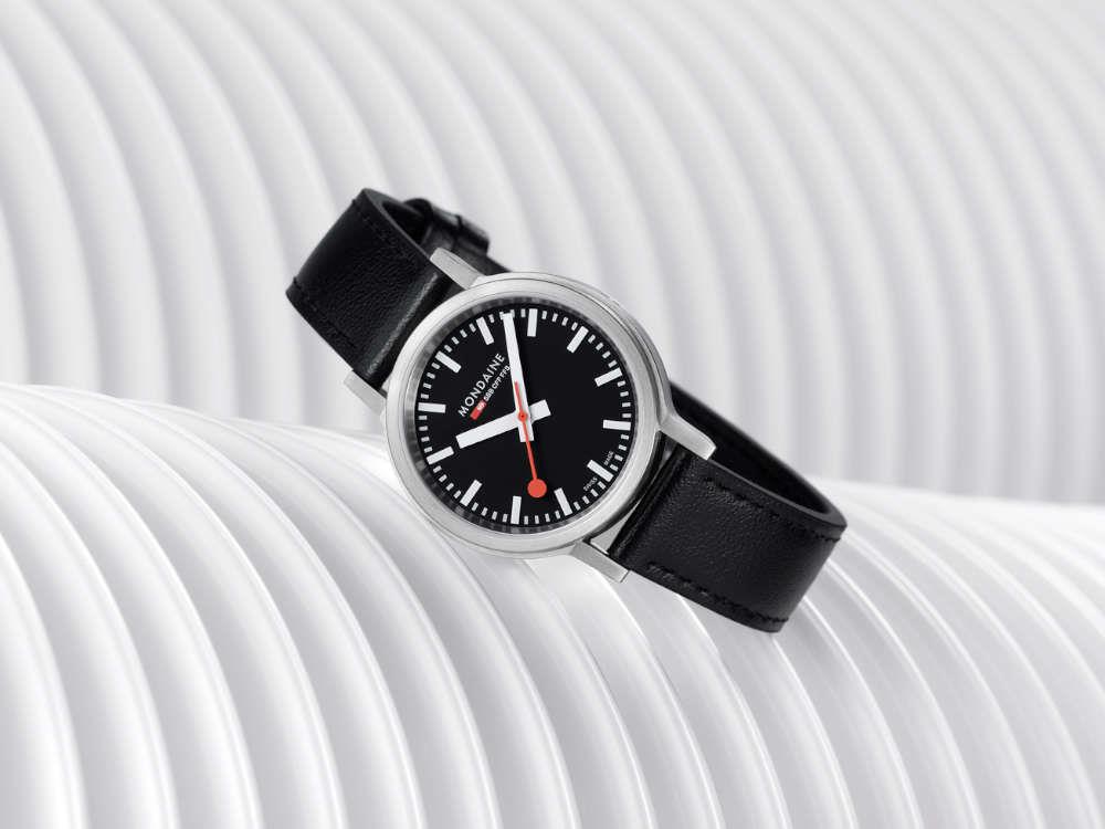 Mondaine SBB Stop2go Quartz Uhr, Schwarz, 34 mm, 3 atm, MST.34020.LBV.SET